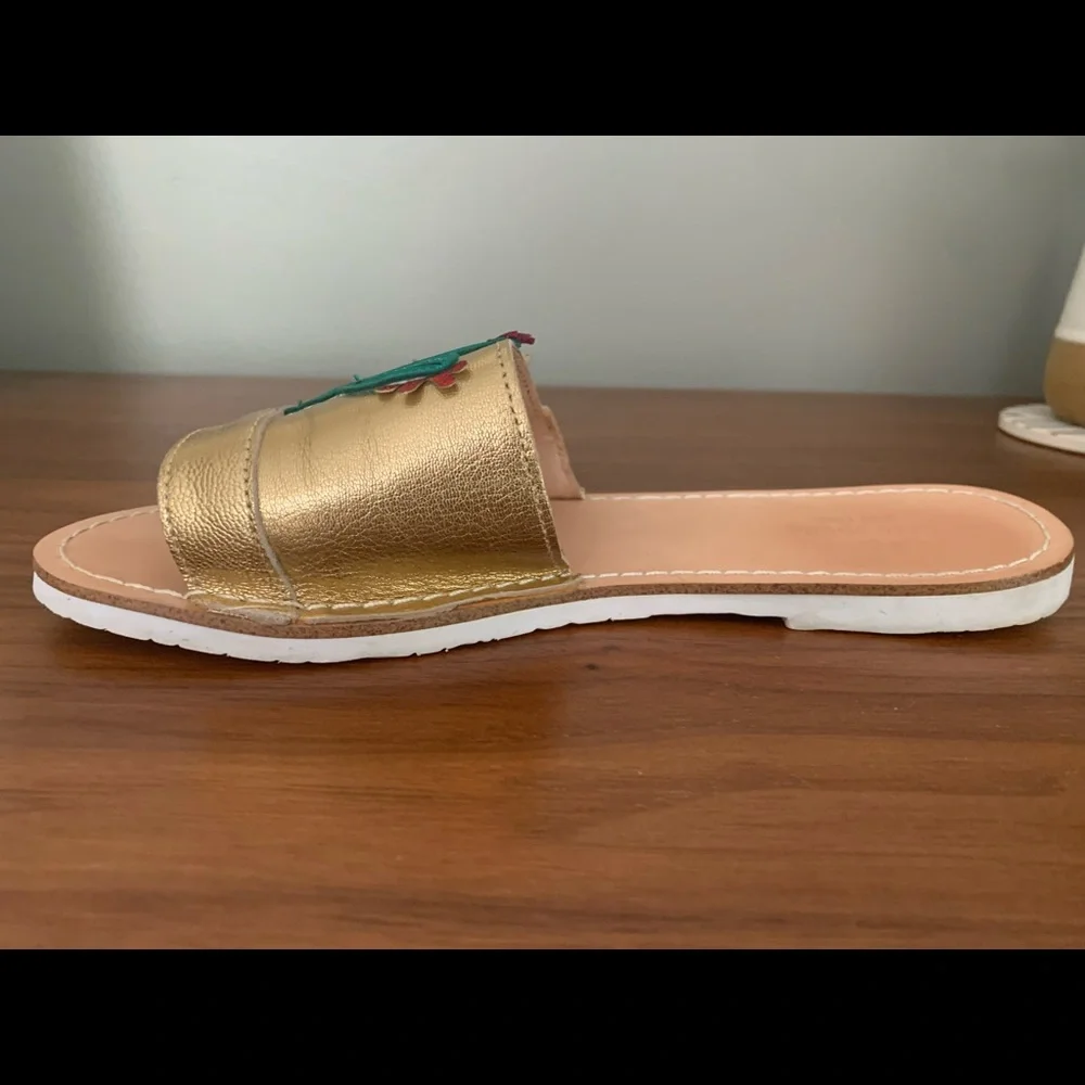 Kate Spade Cactus Gold Slides-EUC Size 8 - Picture 4 of 4